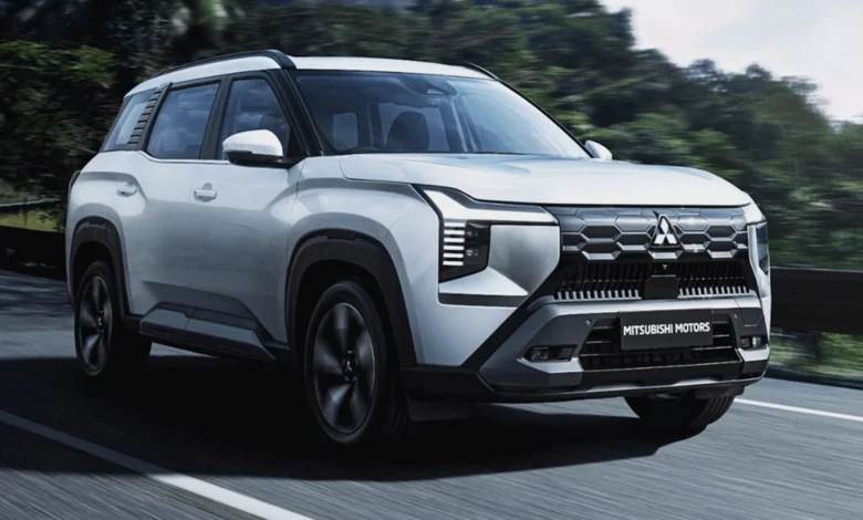ميتسوبيشي-تُزيح-الستار-عن-“ديستيناتور”-suv-جديدة-بثلاثة-صفوف:-ليست-باجيرو،-وموجهة-لأسواق-الآسيان!