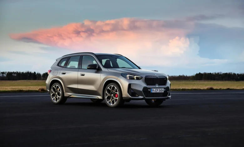 bmw-x1-المحدّثة-تستعير-وجه-neue-klasse-الجديد-لكنّها-تحتفظ-بهيكلها-وأنظمتها-التقليدية